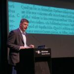 5. Lezing door dr. Adrie van der Laan, conservator Bijzondere Collecties van de Bibliotheek Rotterdam.
